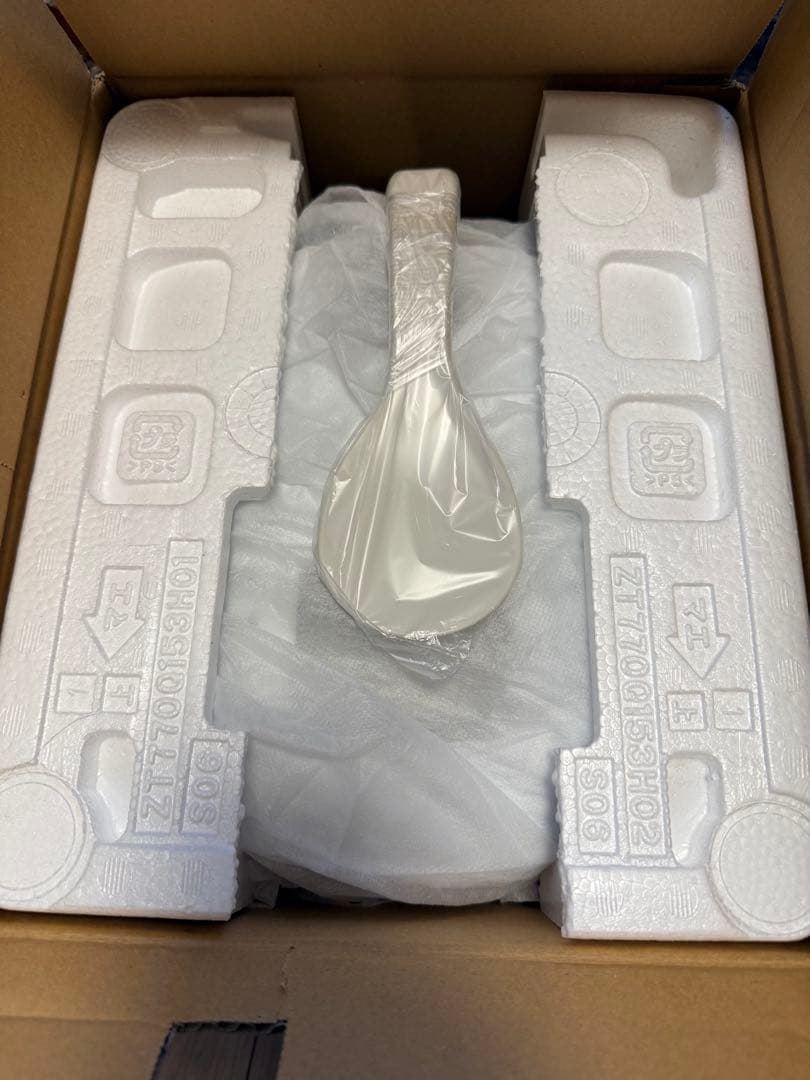 三菱電機 NJ-SV06R-W 炊飯器 0.63L 2021年製