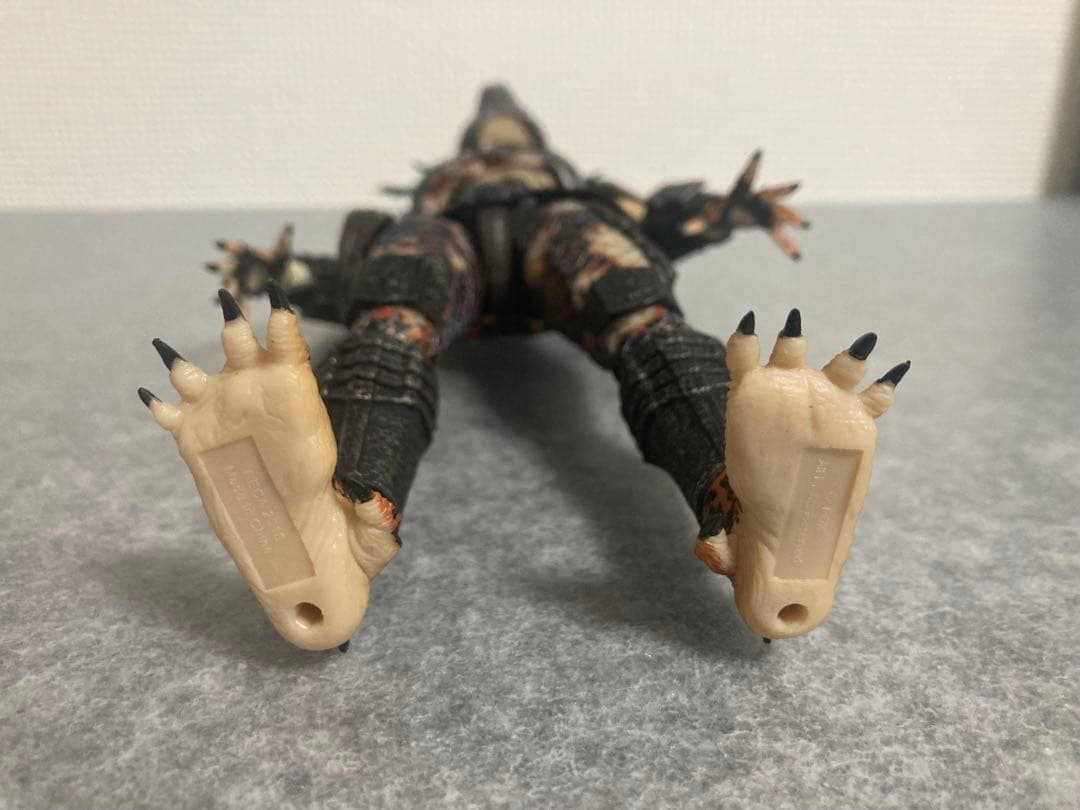 ネカ　NECA ボア　プレデター　プレデター2