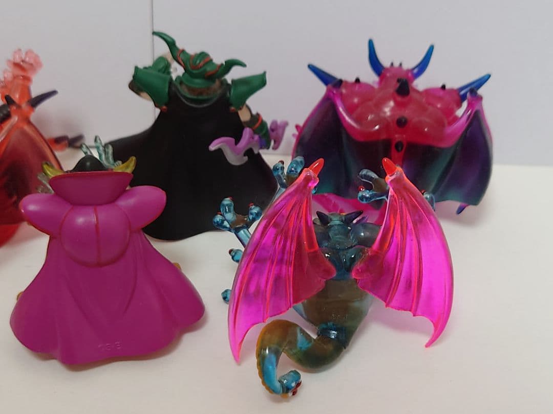 お*う様 ドラクエ　クリスタルモンスターズ　カプセルバージョン　フィギュア　魔王