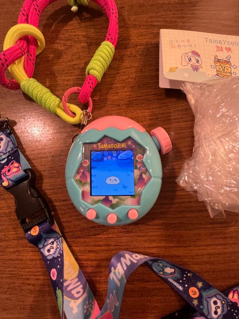 たまごっちパラダイスフォレスト&クリアシェル　ストラップおまけ