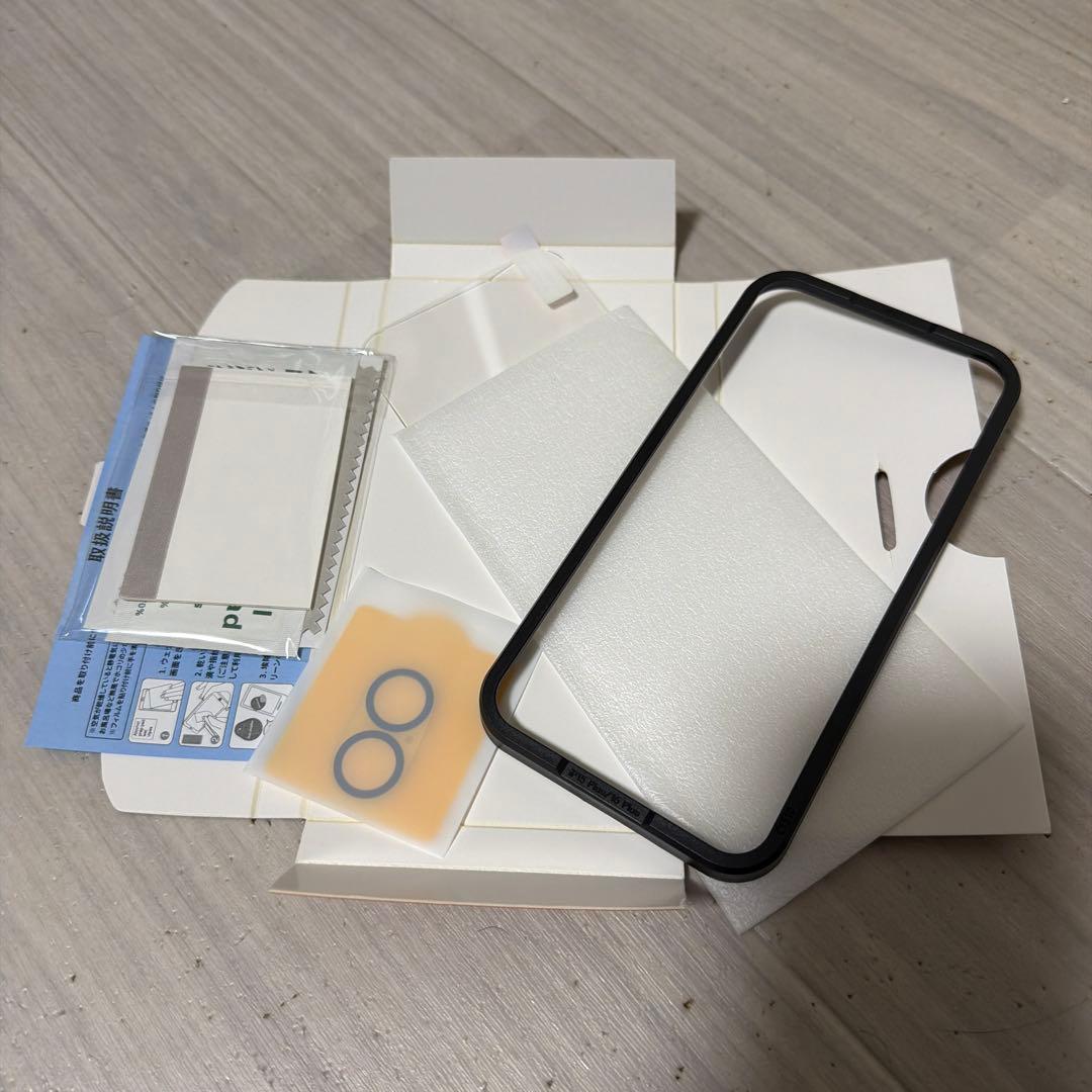 iPhone 16 plus 256GB ほぼ新品