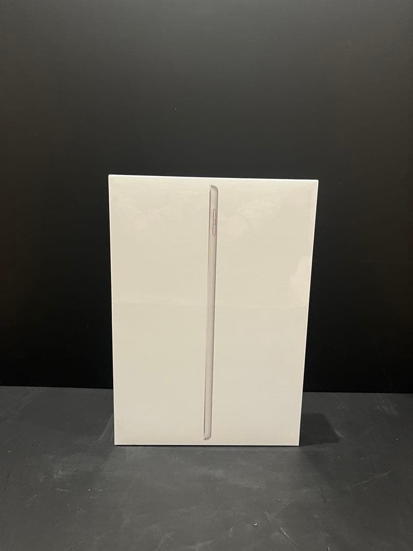 iPad 第9世代 シルバー 未開封