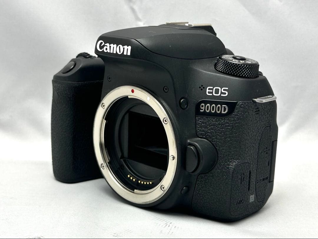 美品！Canon EOS 9000D ダブルズームレンズキット♪wifi搭載♪