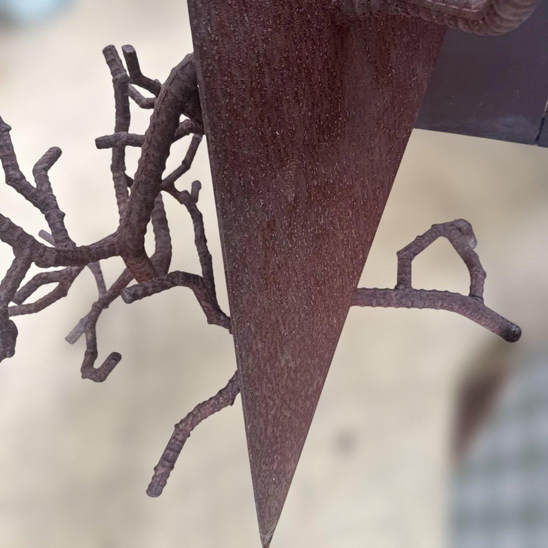 金属製抽象置物 石オーナメント付き