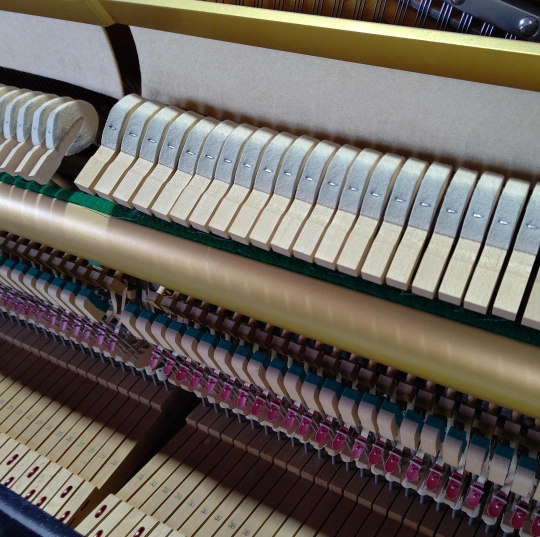 ヤマハ U1H【倉庫在庫～特に良い音のピアノを厳選 / 未整備・現状品渡し】