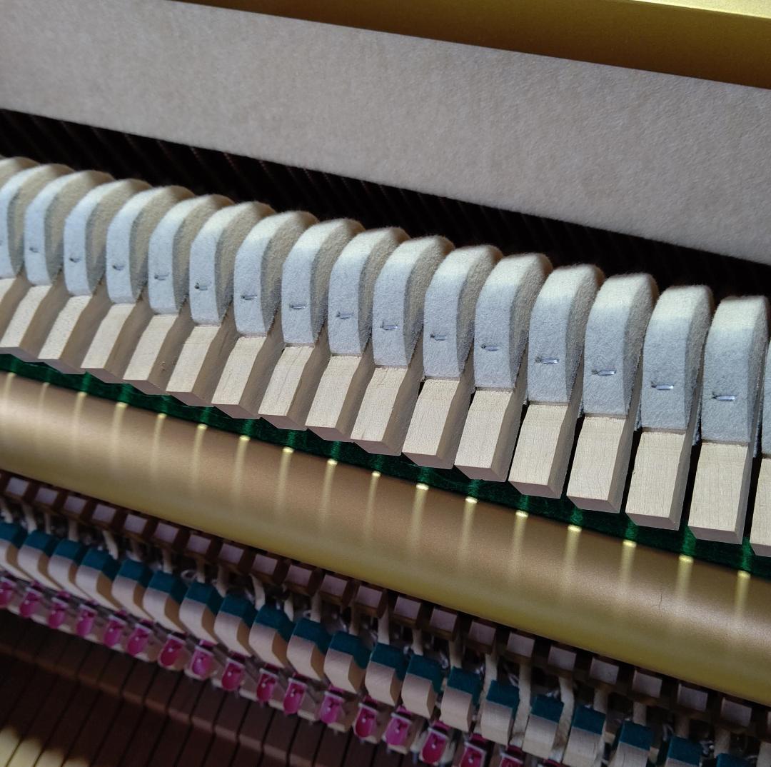 ヤマハ U1H【倉庫在庫～特に良い音のピアノを厳選 / 未整備・現状品渡し】