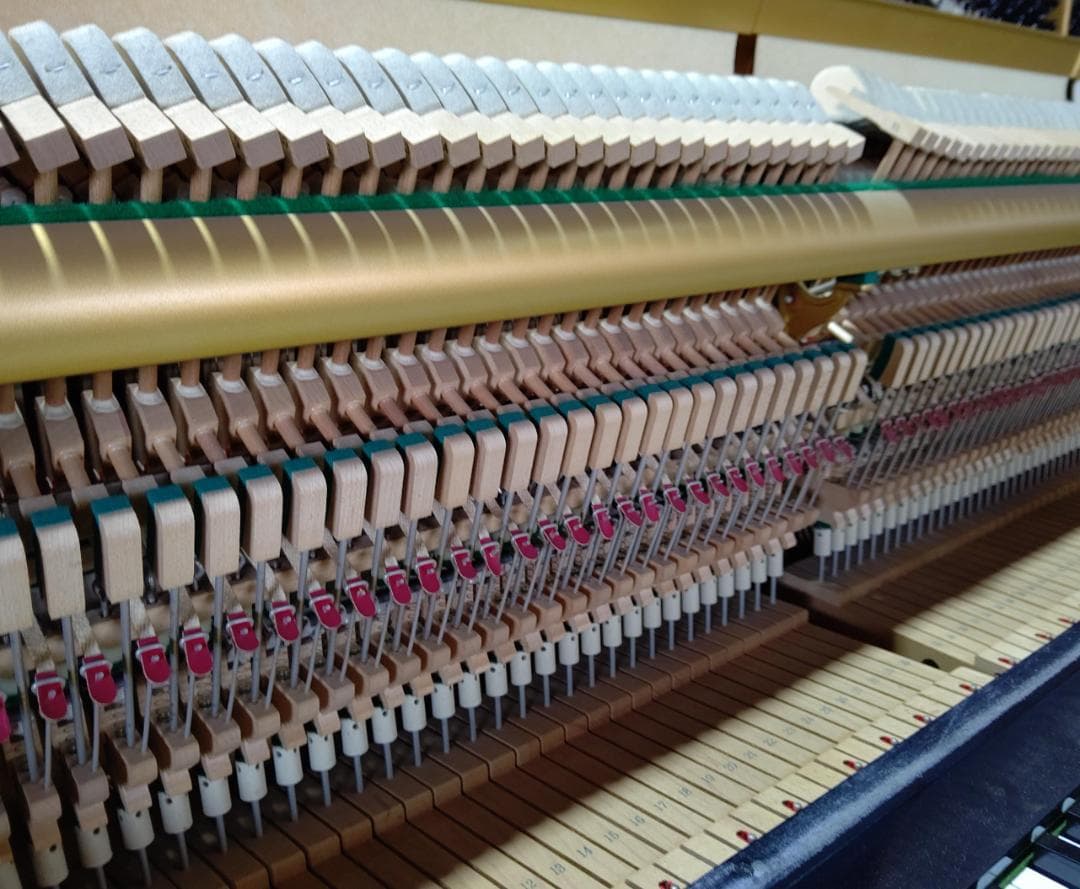 ヤマハ U1H【倉庫在庫～特に良い音のピアノを厳選 / 未整備・現状品渡し】