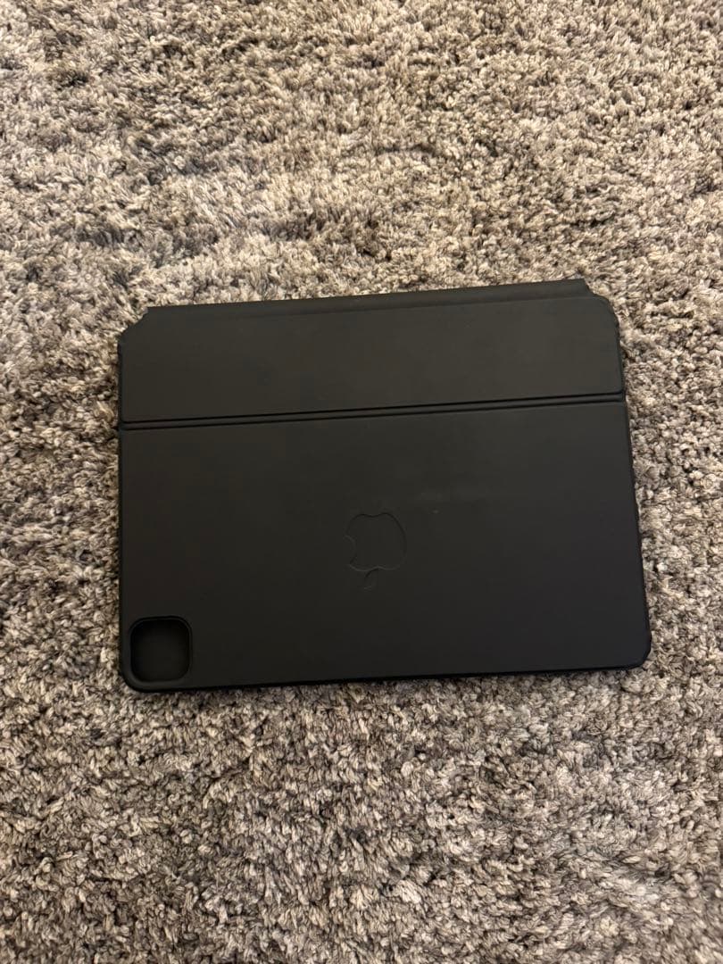 M1 iPad Pro 11インチ + 純正Magic Keyboard