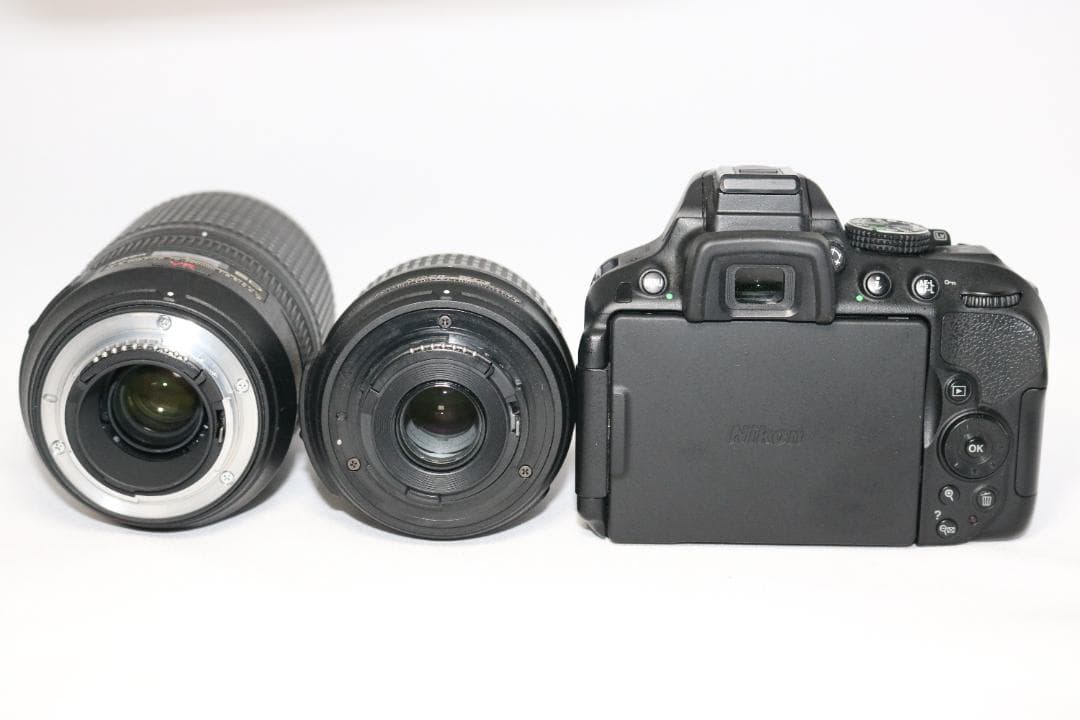 Nikon D5300 ⭐超望遠レンズセット人気品⭐高機能 初心者 一眼レフ