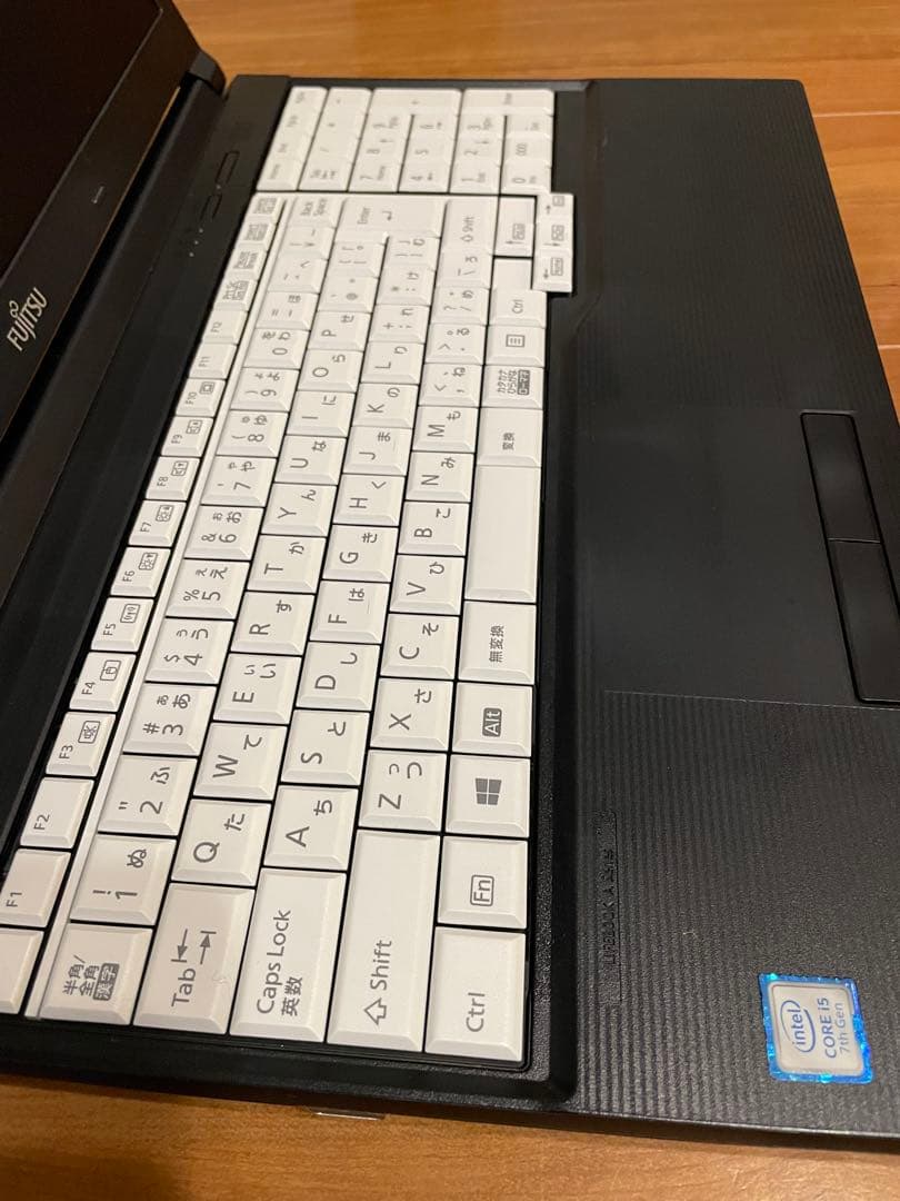 富士通LIFEBOOKA577/R i5-7200U 8GB SSD Win11