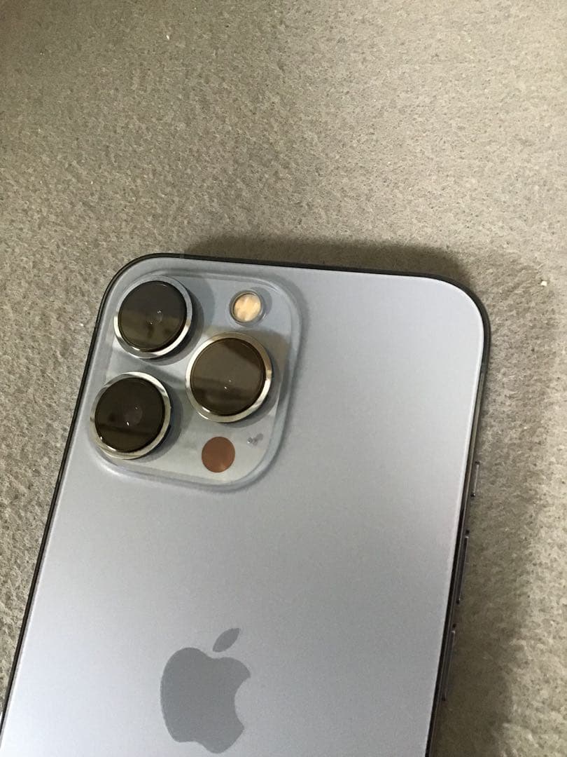 美品　Appleストア版　SIMフリー　iPhone13 Pro 256GB