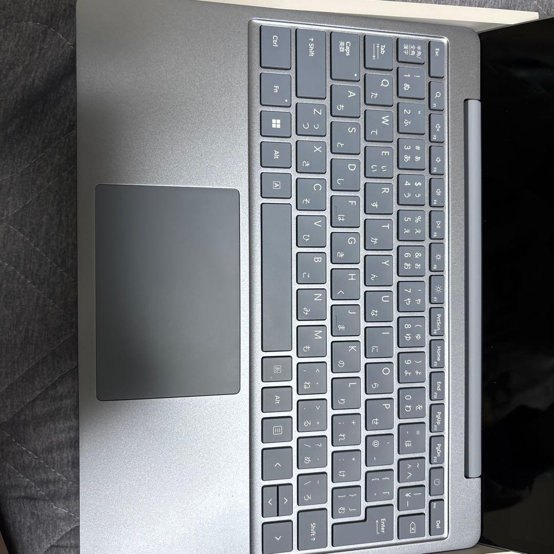 Surface Laptop Go 3 学生向け特別モデルアイスブルー512gb