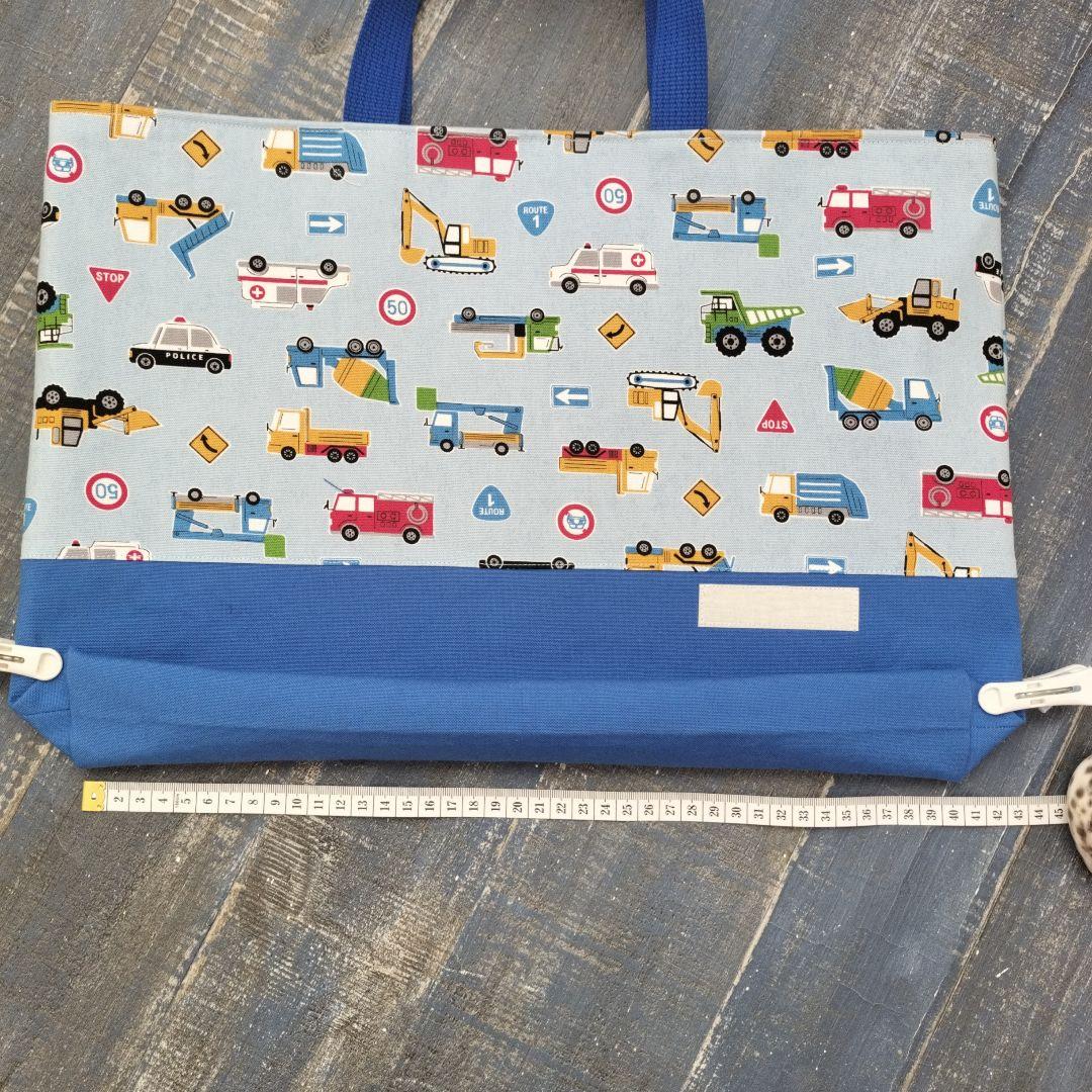 ♬58ちゃむさま　ハンドメイドオーダー専用☆はたらく車たち　ライトブルー