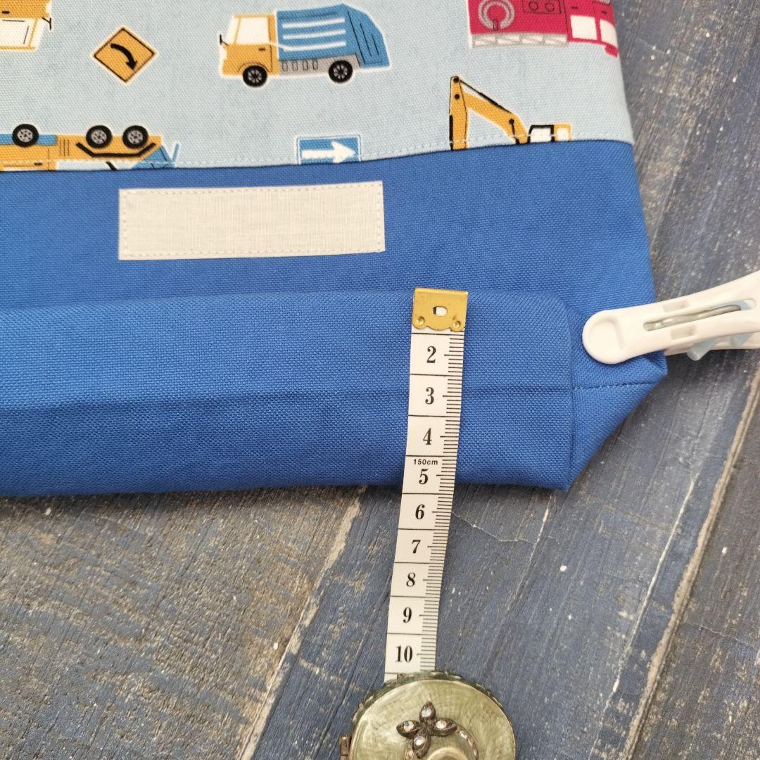 ♬58ちゃむさま　ハンドメイドオーダー専用☆はたらく車たち　ライトブルー