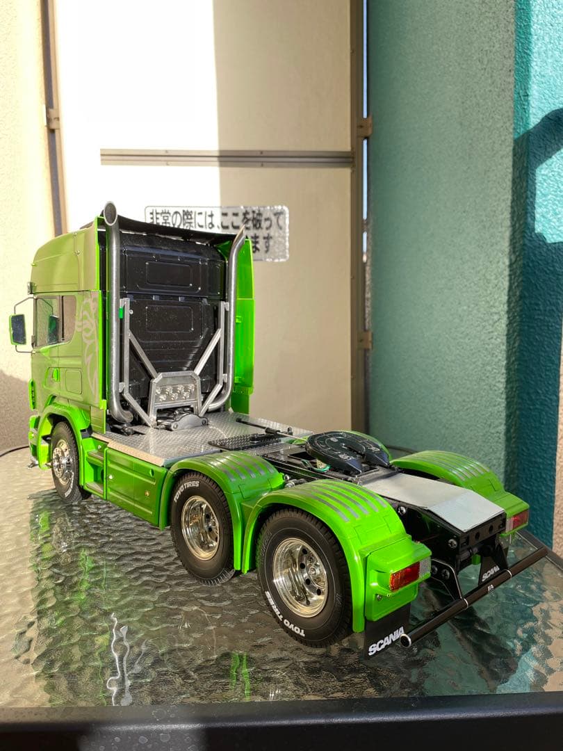 タミヤ 1/14 スカニア R620 6×4トップライン　煙突マフラーフルオペ