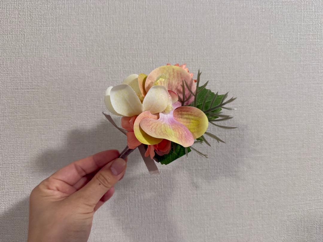 アーティフィシャルフラワーブーケ　ブートニア　セット【花瓶立て付き】