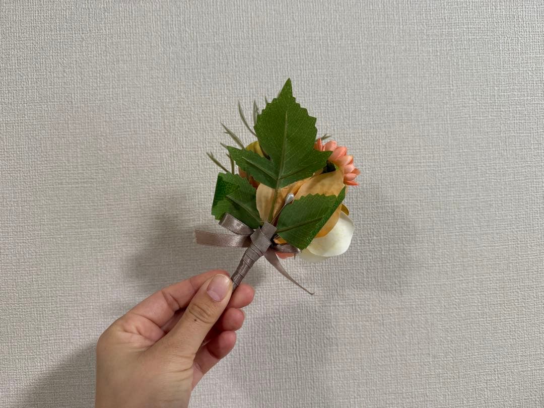 アーティフィシャルフラワーブーケ　ブートニア　セット【花瓶立て付き】