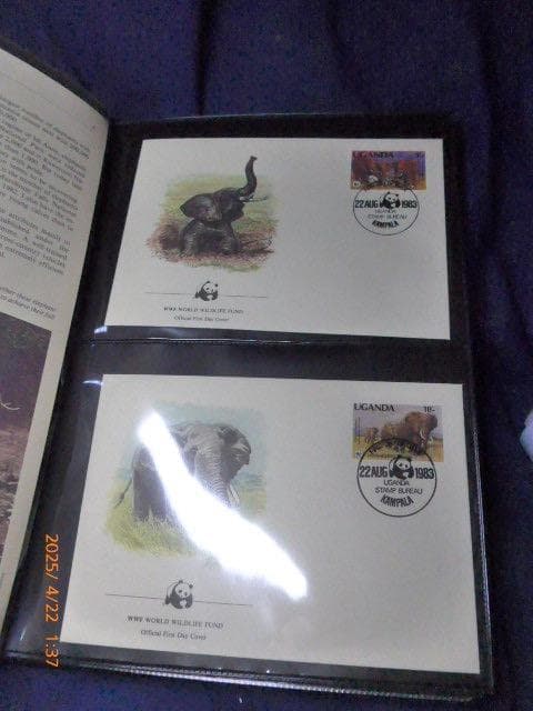 貴重なWWF公認の 海外のオフシャルスタンプコレクション