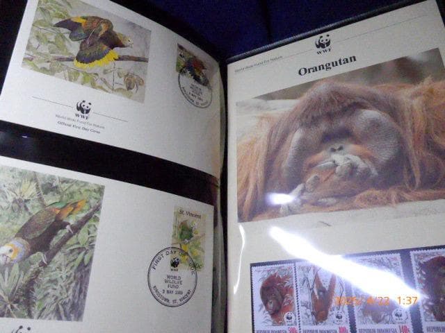 貴重なWWF公認の 海外のオフシャルスタンプコレクション