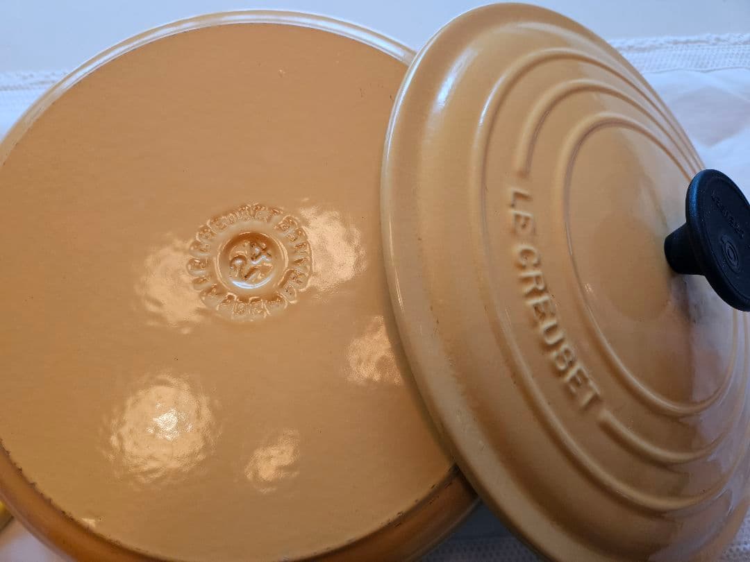 LE CREUSET 両手鍋とグラタン皿セット イエロー