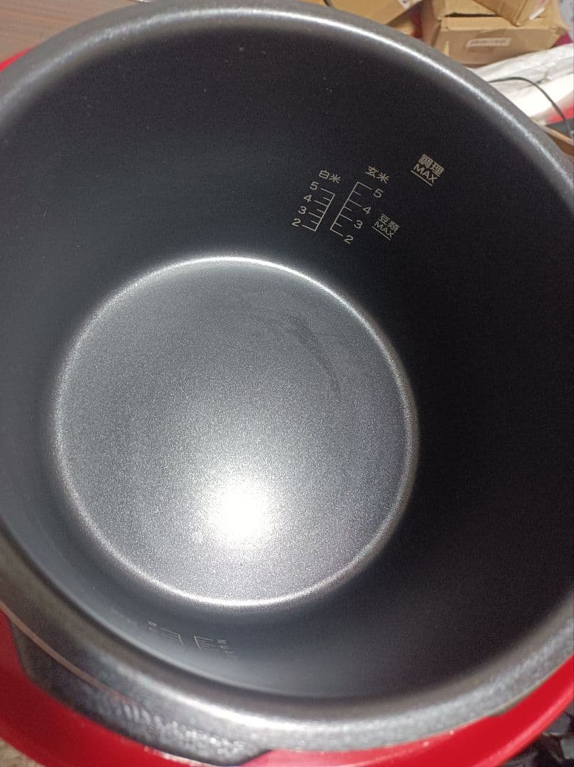 siroca 4L電気圧力鍋　赤