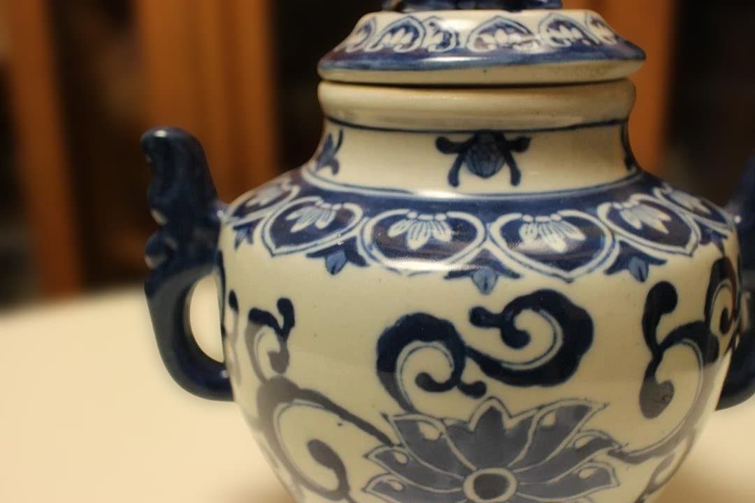 染付　　香炉　花瓶　壺　中国　乾隆年製　唐物