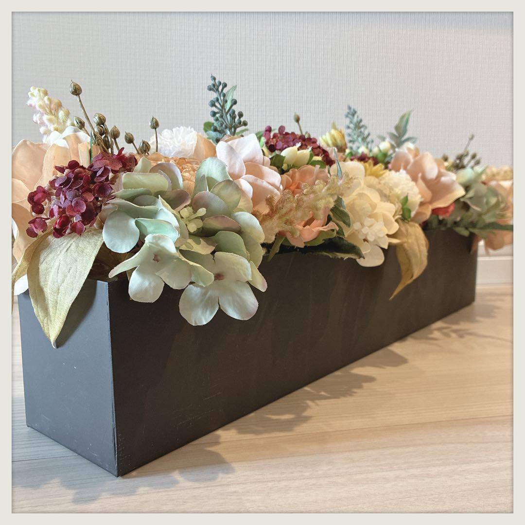 アイアン花器付き　アーティフィシャルフラワーアレンジメント　春色ミックス