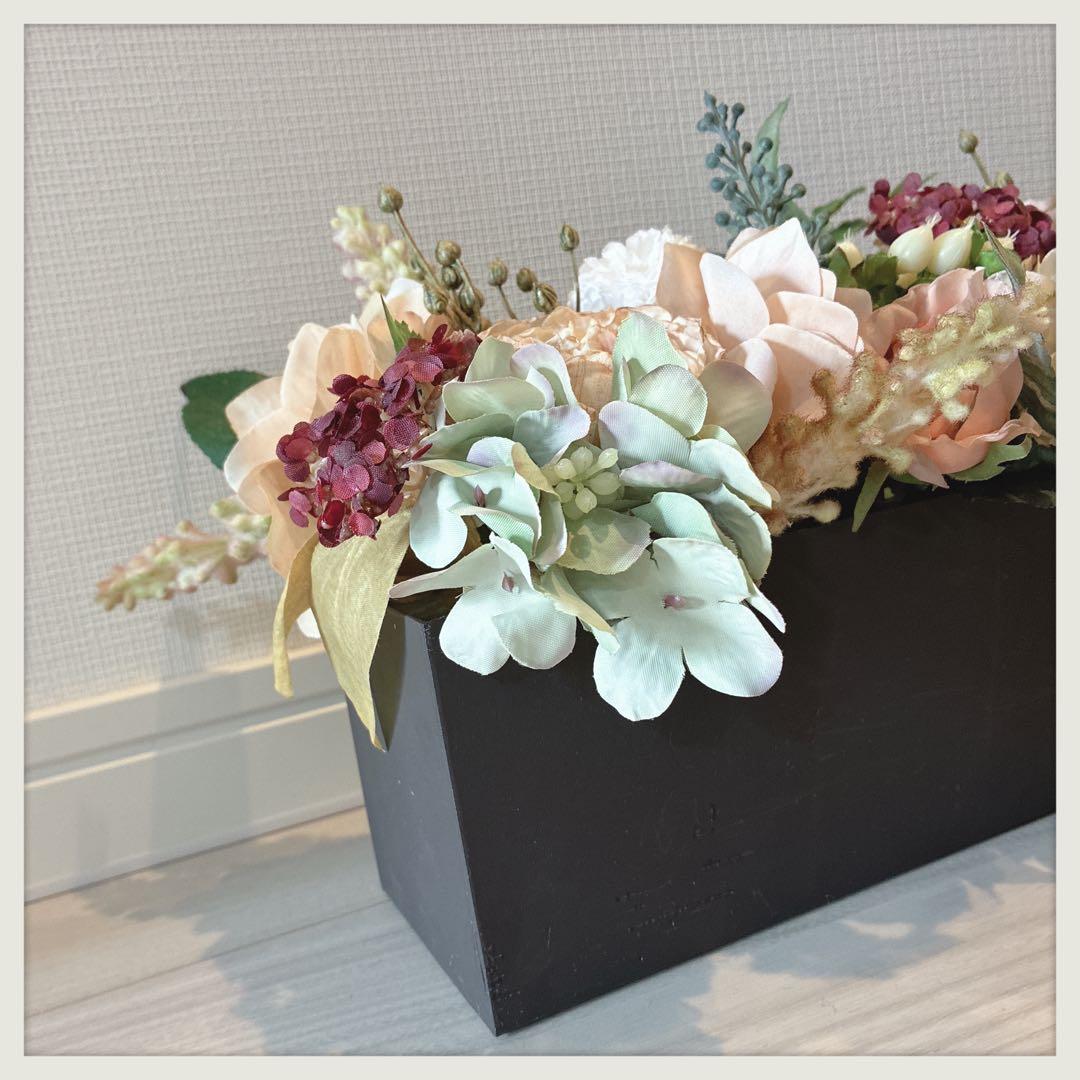 アイアン花器付き　アーティフィシャルフラワーアレンジメント　春色ミックス