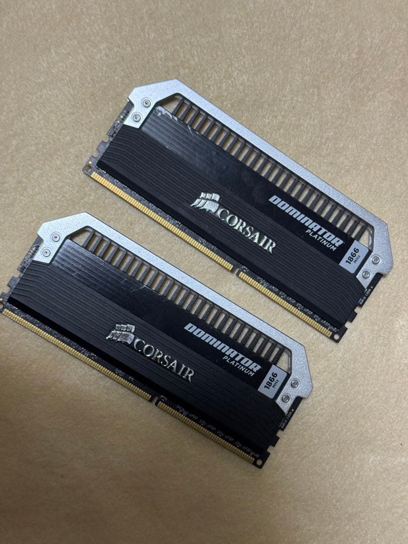 メモリー CORSAIR Dominator CMD16GX3M2A1866C9