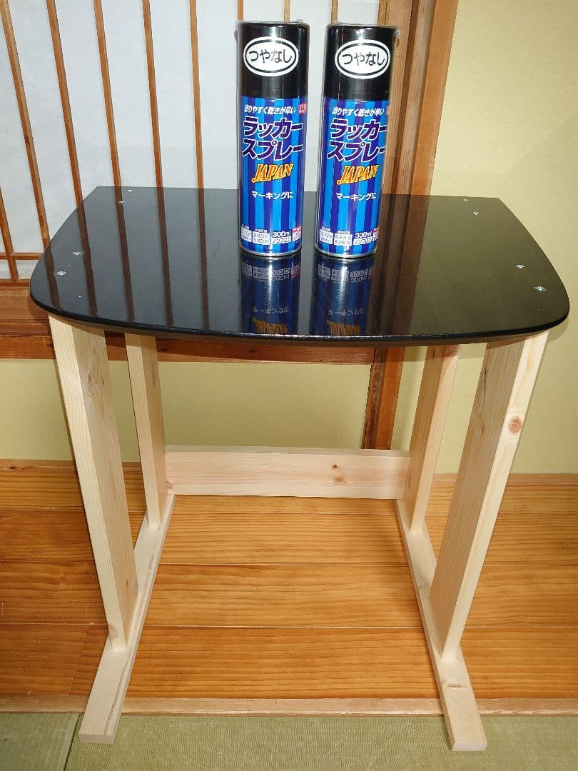 【累積137台目の出品】1台用パチスロ実機の置き台（シンプルスタンド）小さめ黒色