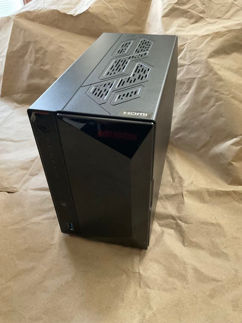 ASUSTOR NIMBUSTOR 2 Gen2 AS5402T NASケース