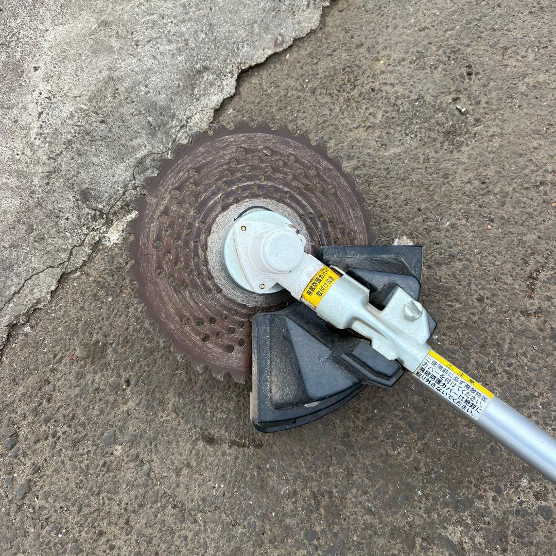 GKC-2 カセットガス式 エンジン部分 ハンドル付 刈払機 草刈機