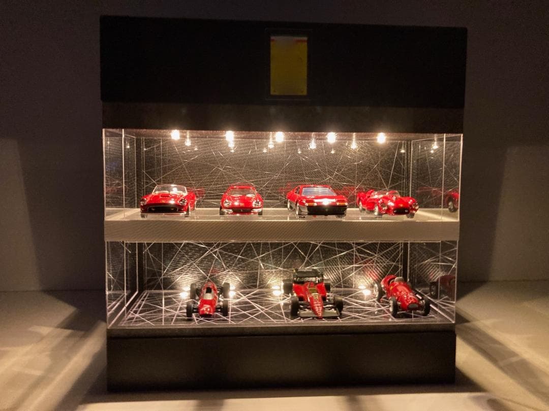 1/64展示10台可能・WH&RBK・2層式ディスプレーBOX / ネオジオラマ