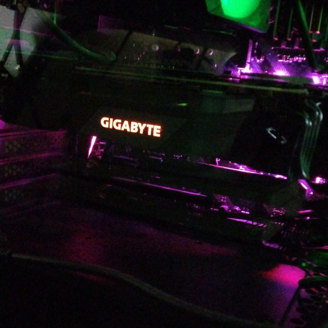 グラフィックボード・グラボ・ビデオカード GIGABYTE RTX 2070 SUPER 8G Gameing OC