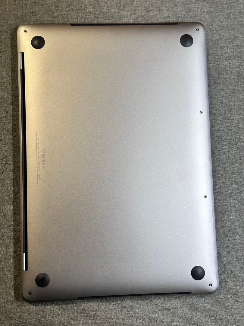 MacBook PRO 13インチ　i7-16-1TB office搭載