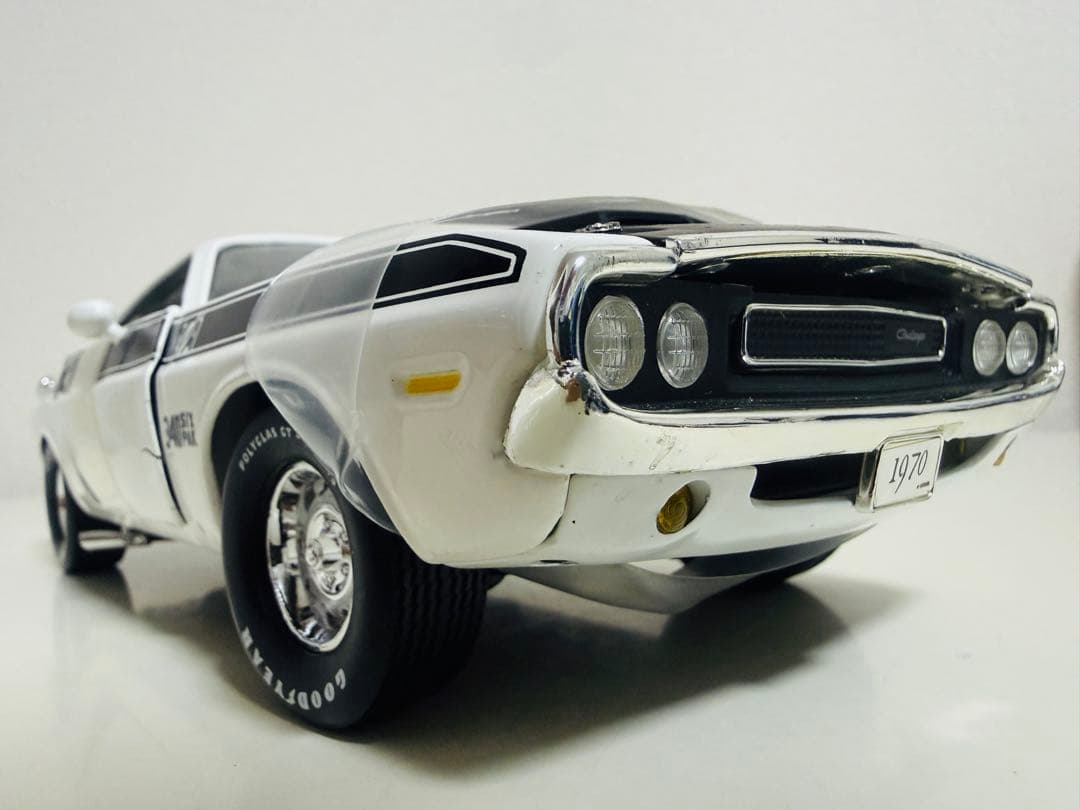 Ertl/'70 Dodgeダッジ Challengerチャレンジャー 1/18