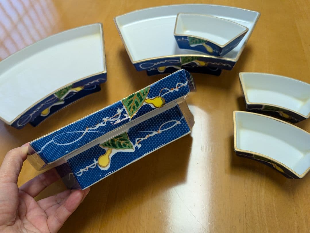 有田焼 昭栄作 扇面皿(半月皿)+のぞき8枚セット/高皿でおしゃれ