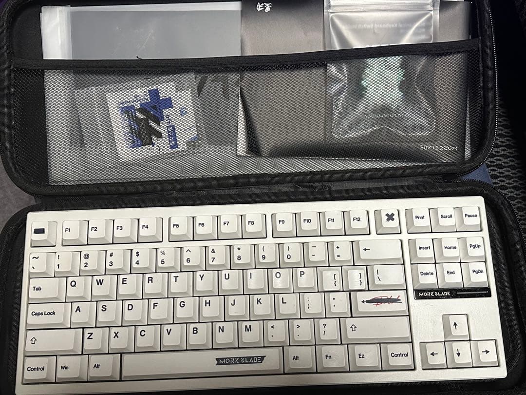 キーボード MORK BLADE Bold TKL