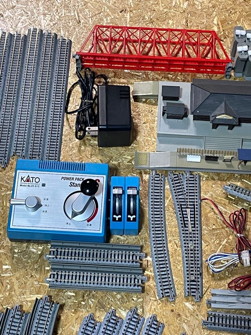 Nゲージ　KATO立体待避線つきレールセット