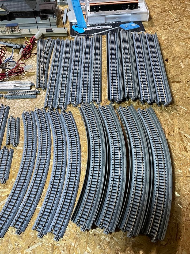 Nゲージ　KATO立体待避線つきレールセット