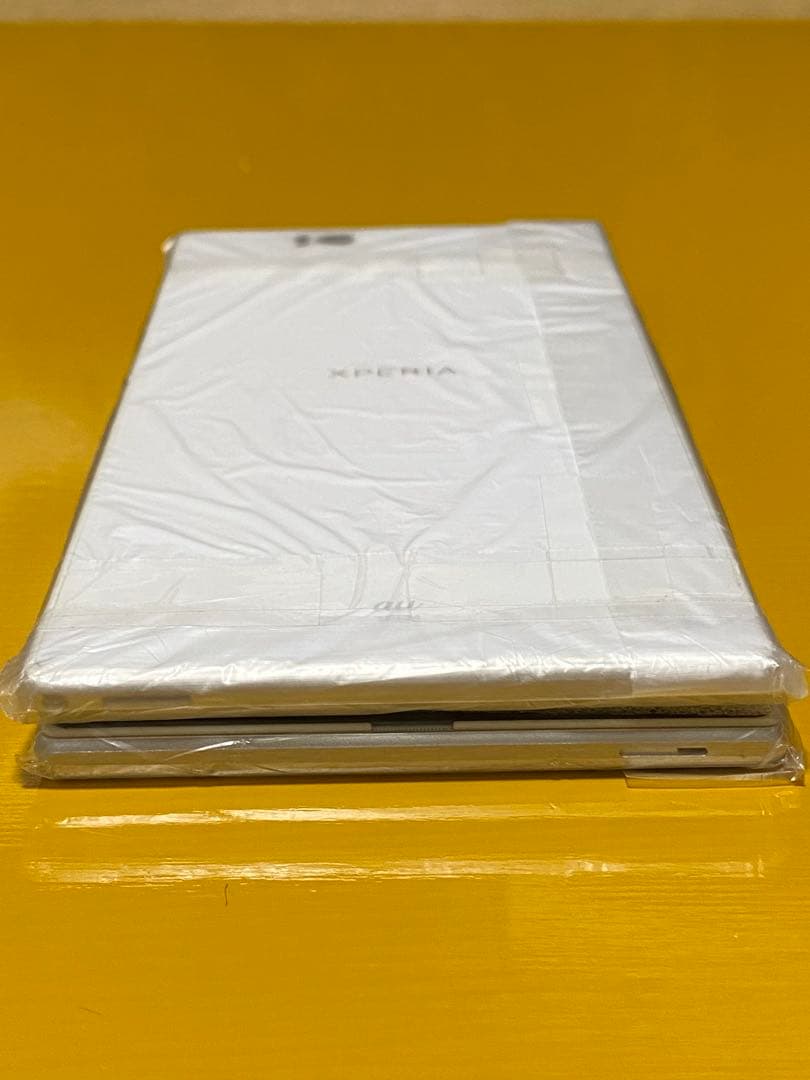 新品未開封 Xperia Z Ultra SOL24 ホワイト 1台