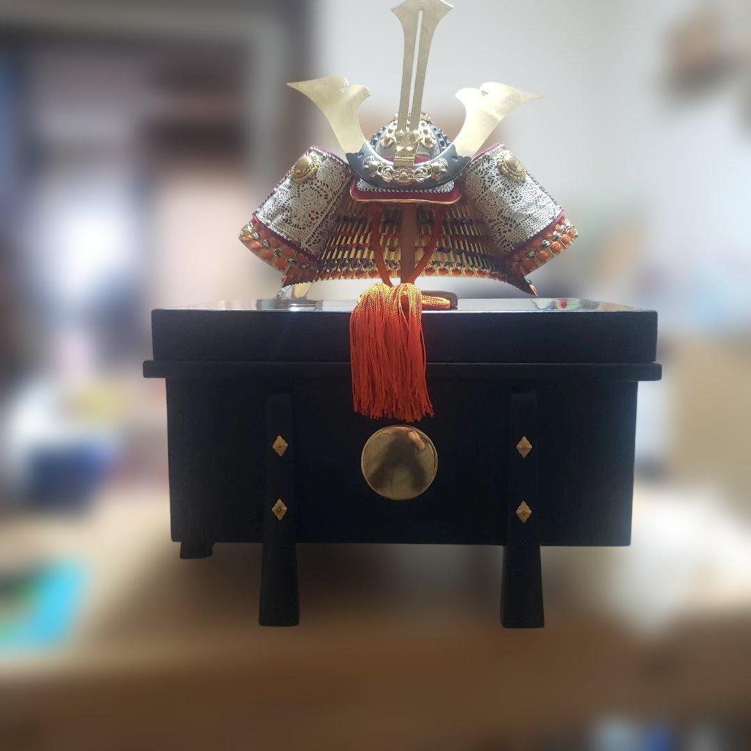 五月人形 伝統的な武士の兜 尭山作