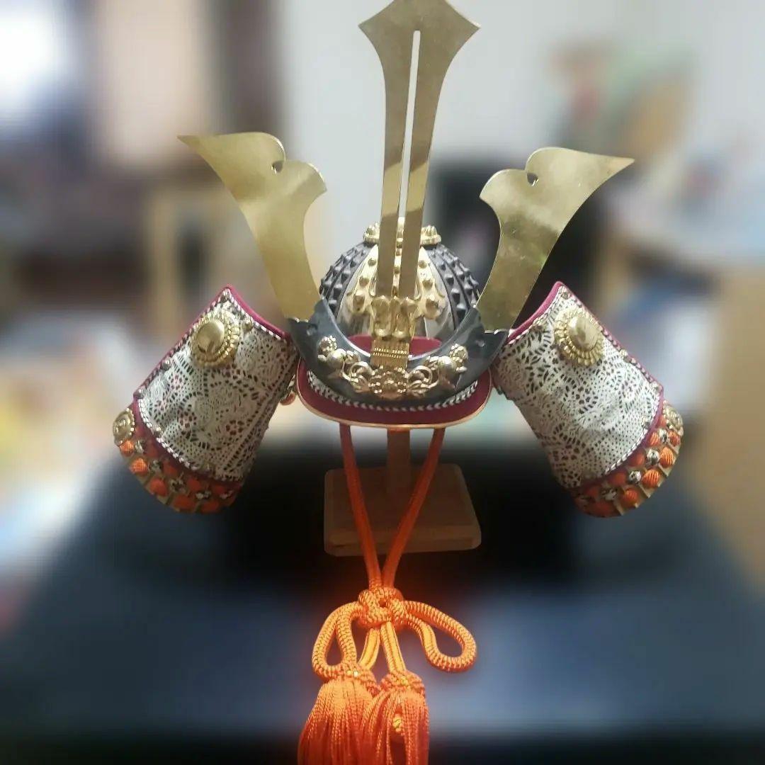 五月人形 伝統的な武士の兜 尭山作