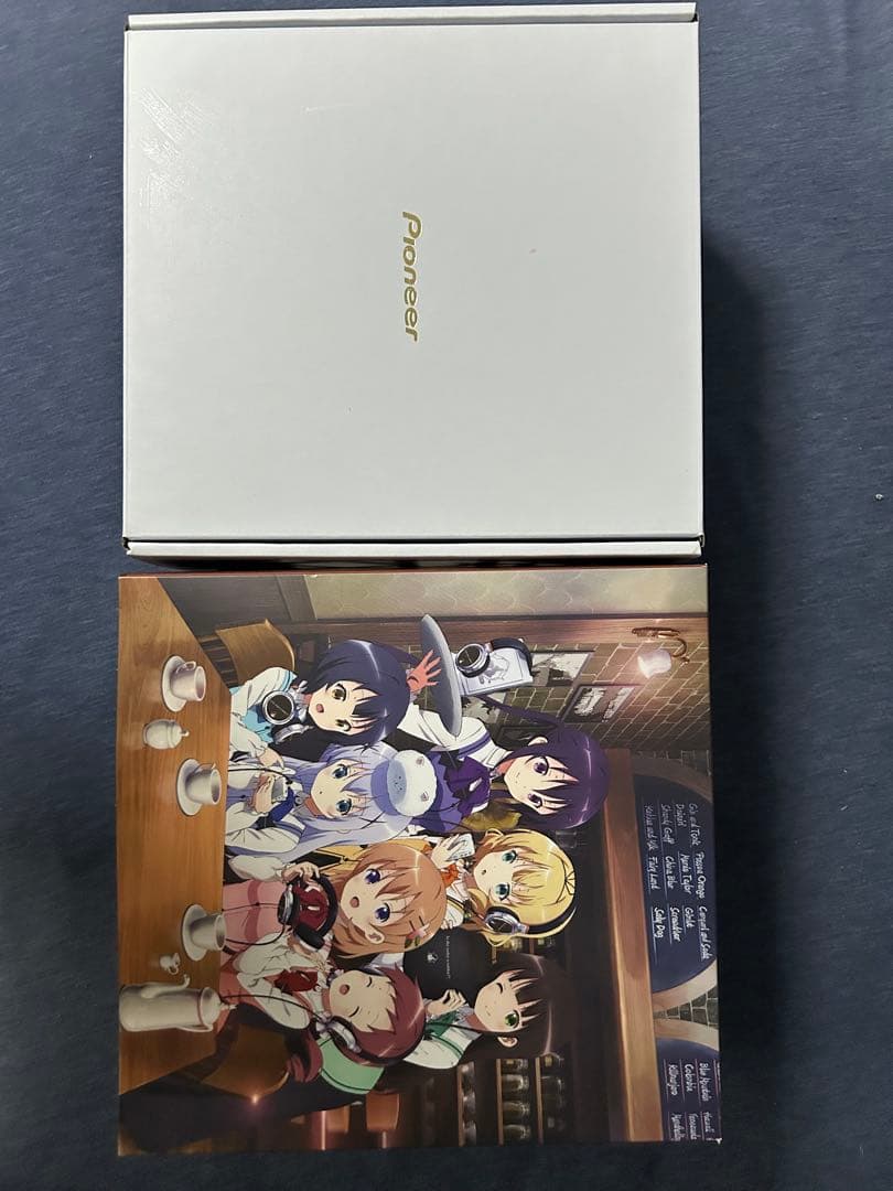 ご注文はうさぎですか？コラボモデルヘッドホン