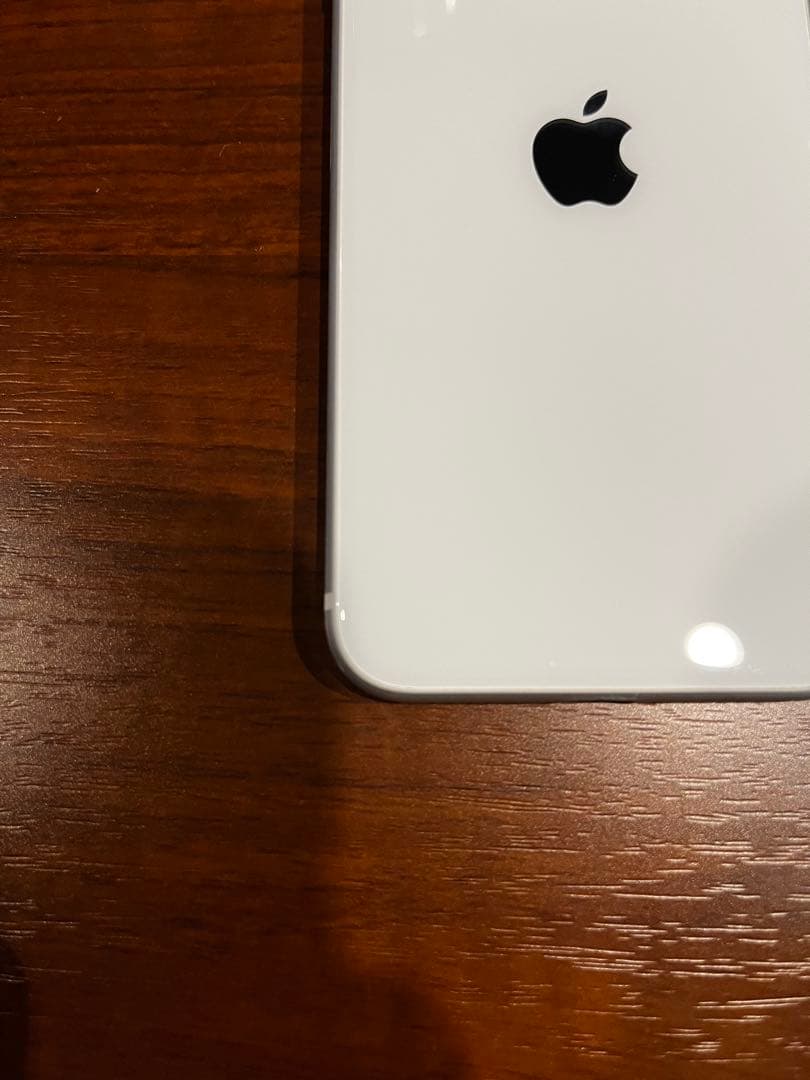 【美品】iPhoneSE2 64GB ホワイト SIMフリー