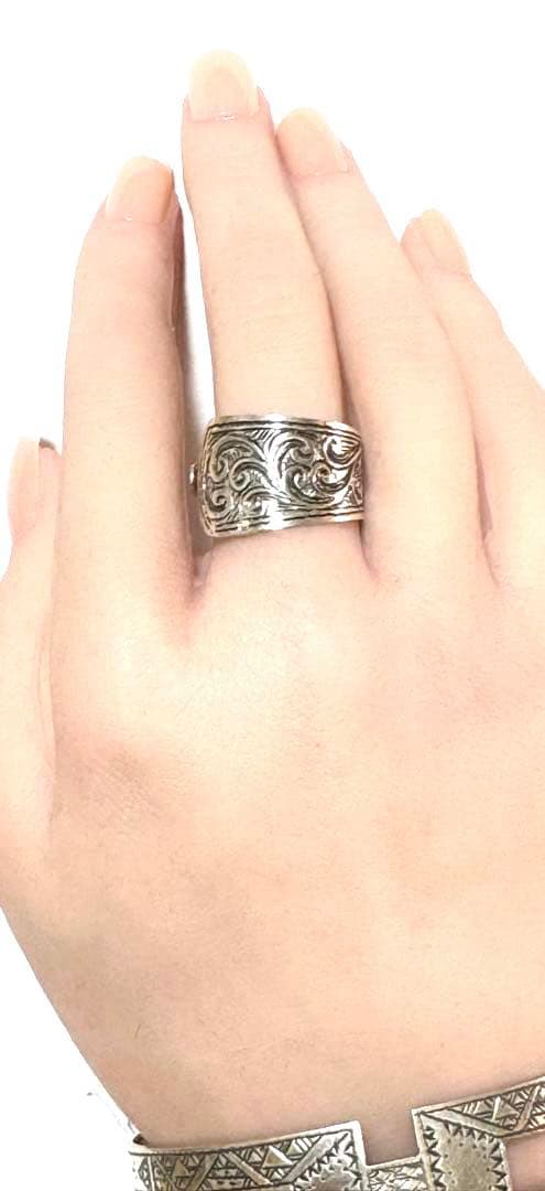 トゥアレグ族　(ベルベル族）　ハンドメイド　シルバーリング