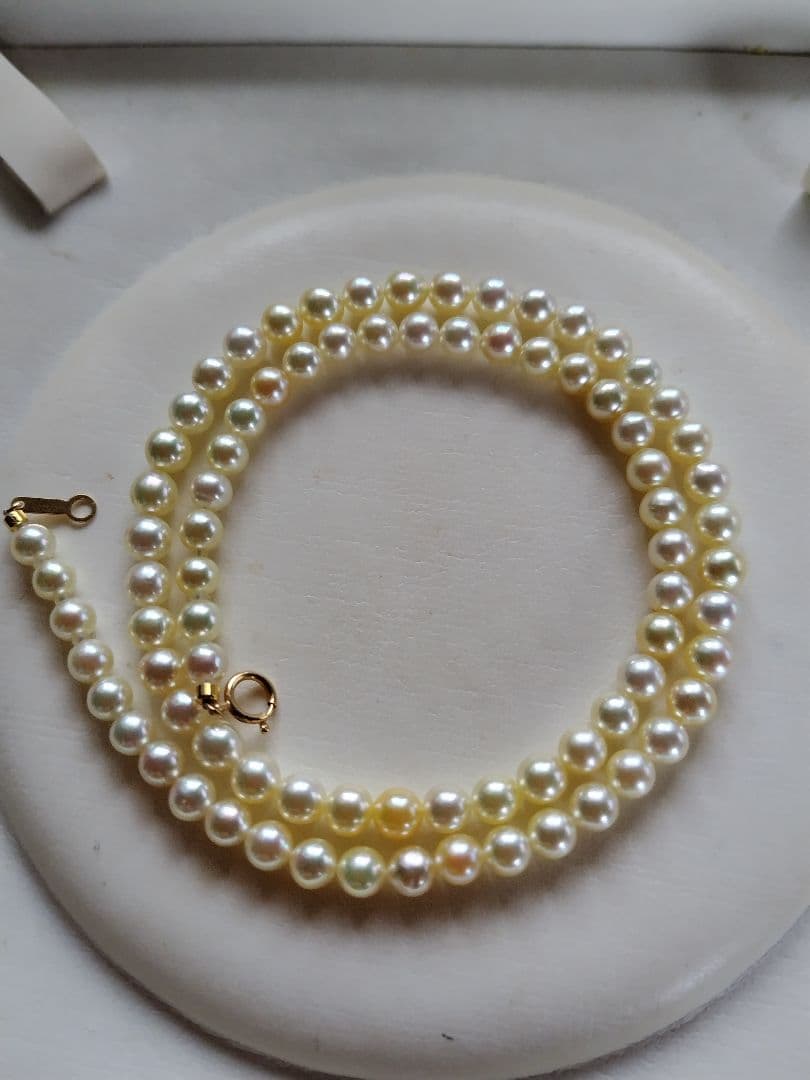 ２点になります。K18 アコヤ真珠ベビーパール　ネックレス