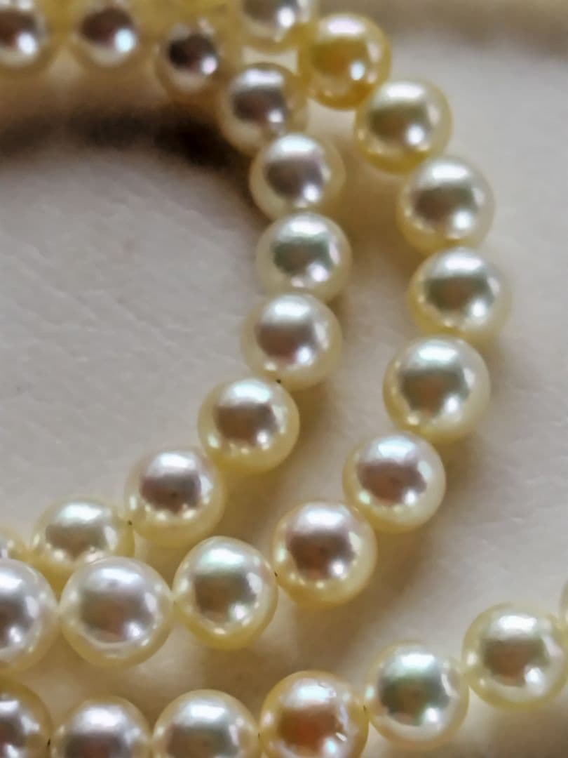 ２点になります。K18 アコヤ真珠ベビーパール　ネックレス