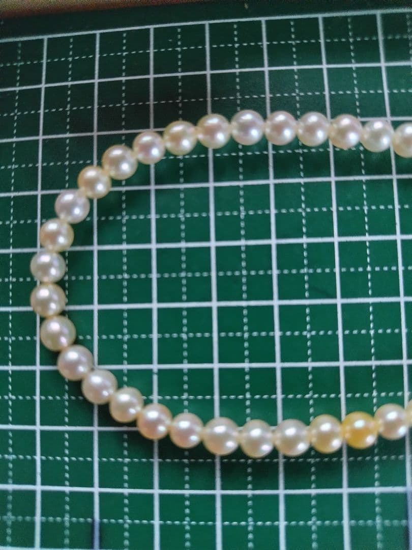 ２点になります。K18 アコヤ真珠ベビーパール　ネックレス