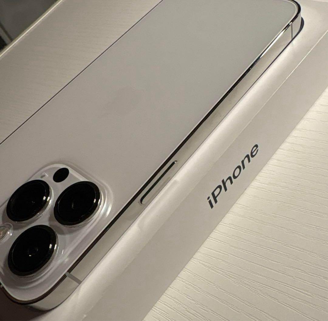 iPhone 13 Pro 256GB シルバー SIMフリー